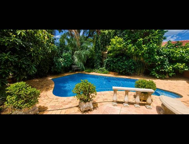 9 BEDROOM HOUSE FOR SALE IN WIERDA PARK